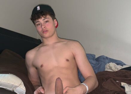 Sexy OnlyFans boys CuriouzC